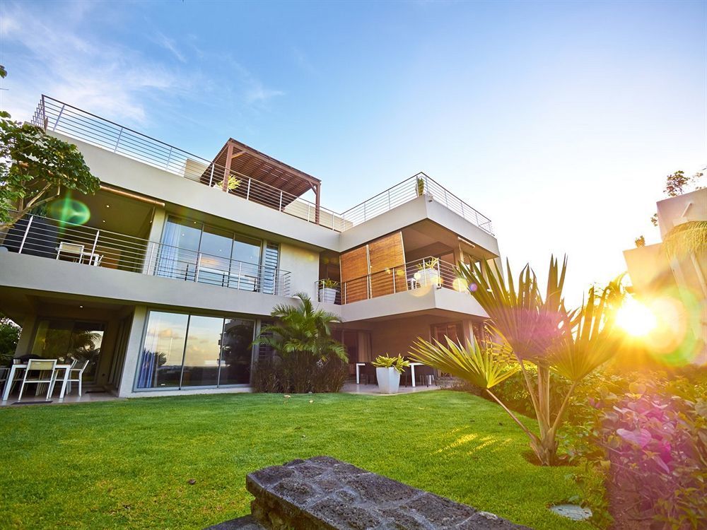 Bon Azur Beachfront Suites & Penthouses With Lov Trou aux Biches Zewnętrze zdjęcie