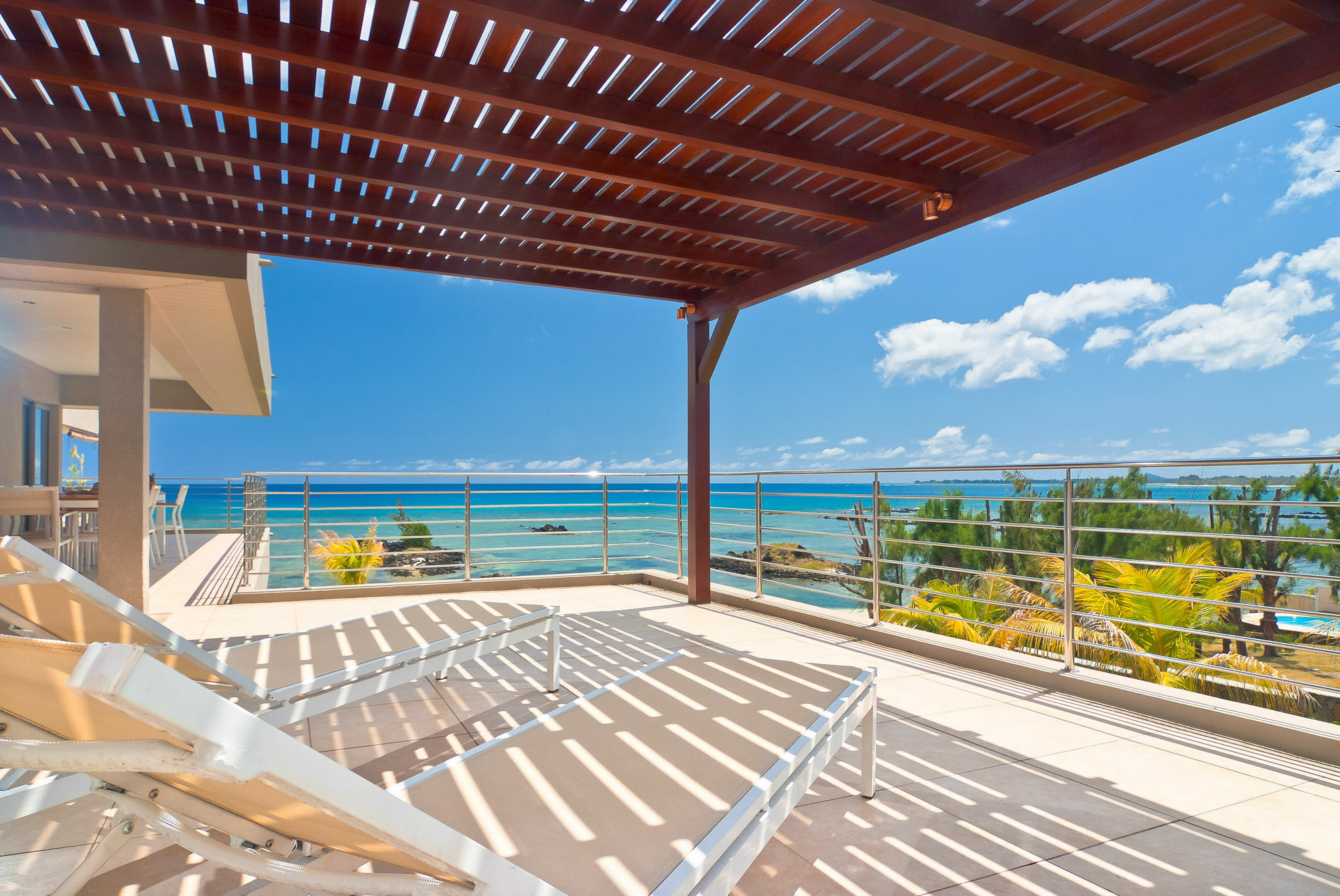 Bon Azur Beachfront Suites & Penthouses With Lov Trou aux Biches Zewnętrze zdjęcie